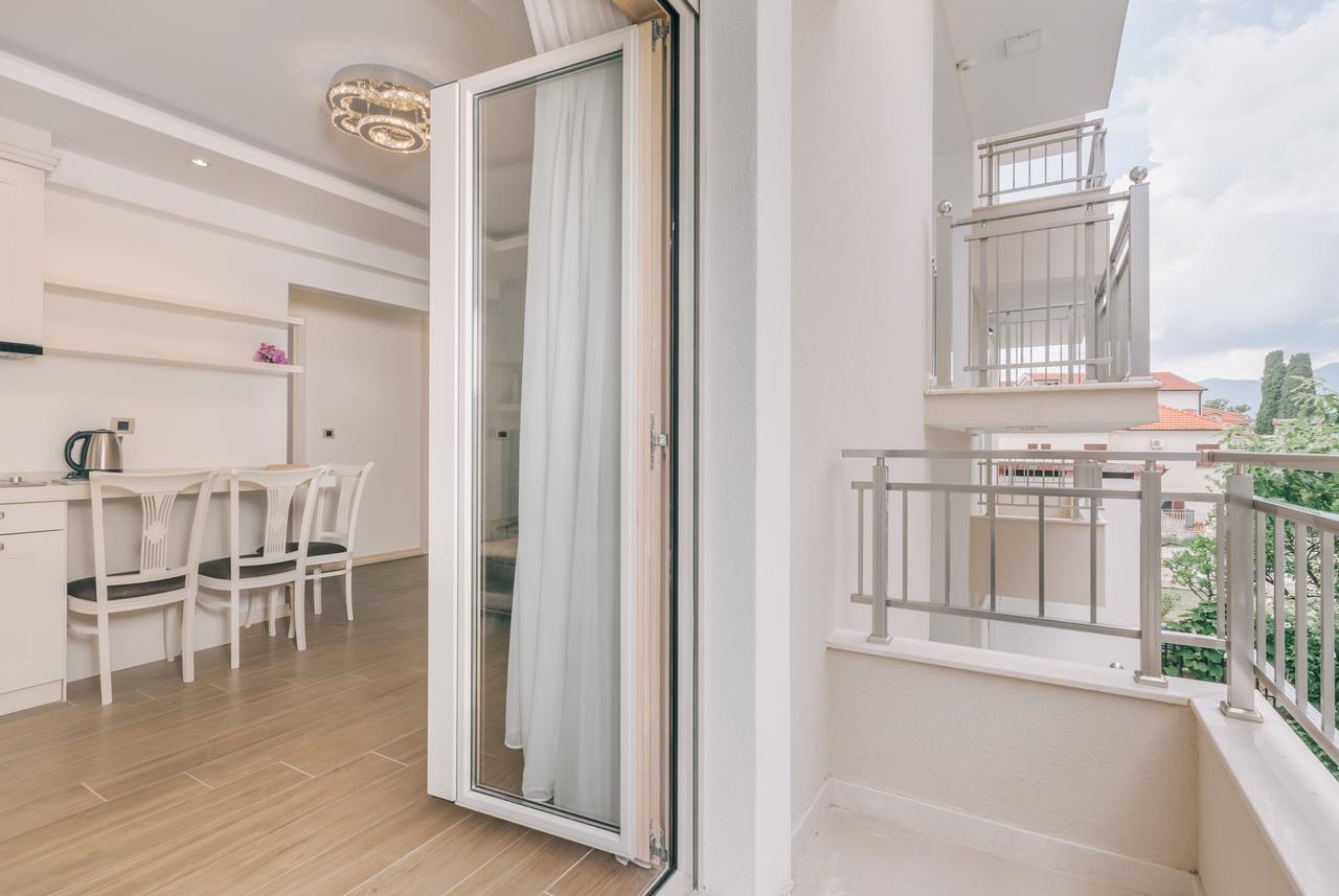 Splendido Mb Apartments Тиват Экстерьер фото